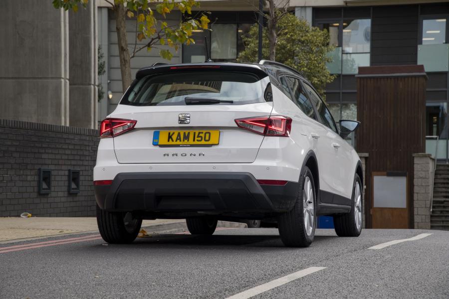  Seat Arona 2017 года  (UK) (фото 40 из 40)
